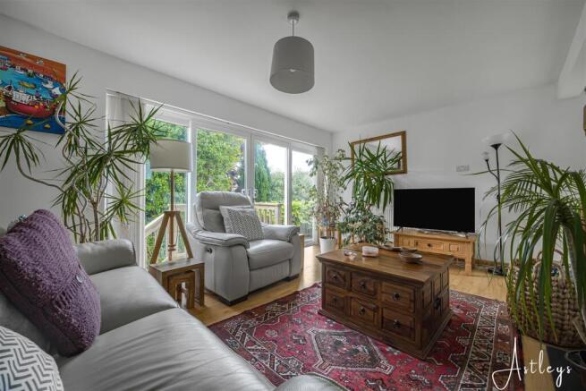 Open Plan Lounge/Dining Room