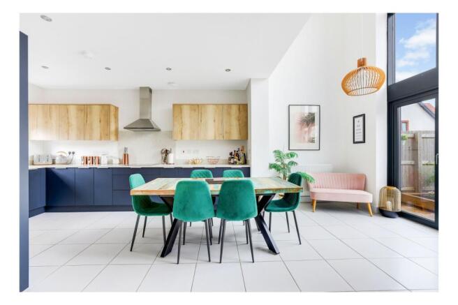 Open Plan Kitchen/Living Area