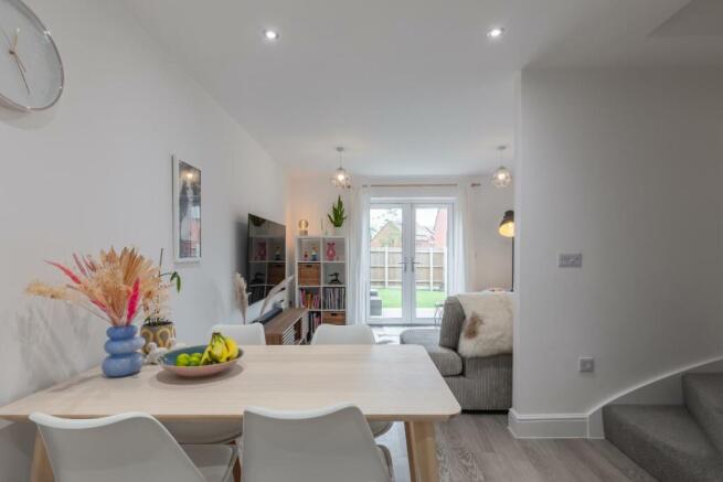 Dining / Living Room