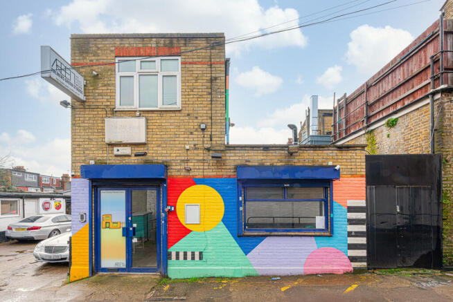 Green Lanes 310C-...