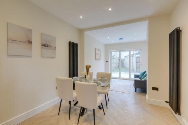 Kitchen & Dining Room