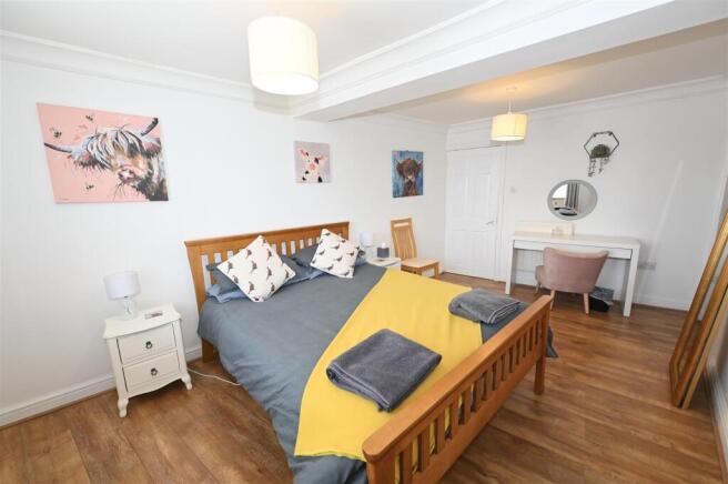 1 bed Apartment for sale Image 11