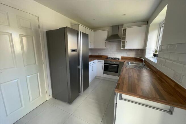 Elmwood Park Grove, Newcastle upon Tyne, Tyne and Wear, NE13 photo 2