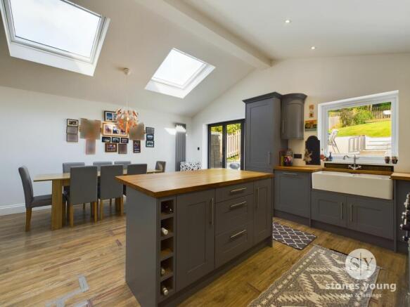 Kitchen / Diner