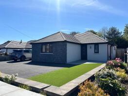 58, Station Road, Llangennech, Llanelli SA14 8UE