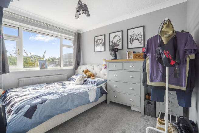 3 bed Semi-Detached for sale Image 9