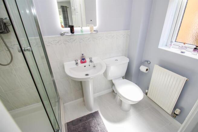3 bed Detached for sale Image 8