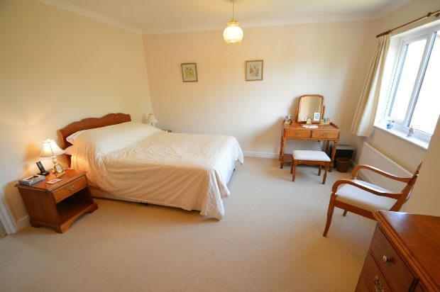 Bedroom 1 Photo