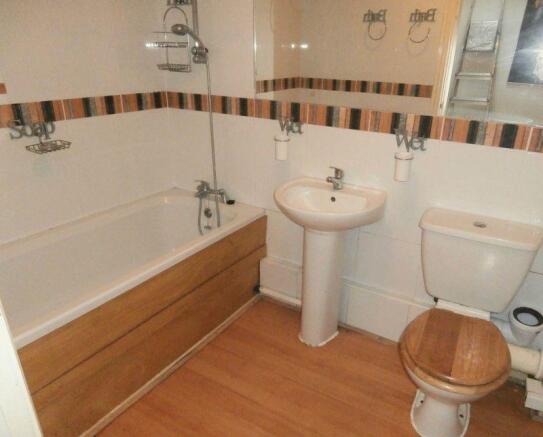 Photo 10