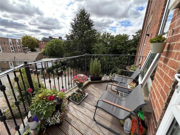 10 bed Semi-Detached for sale Image 12