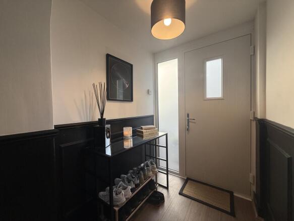 4 bed Detached to rent Image 12