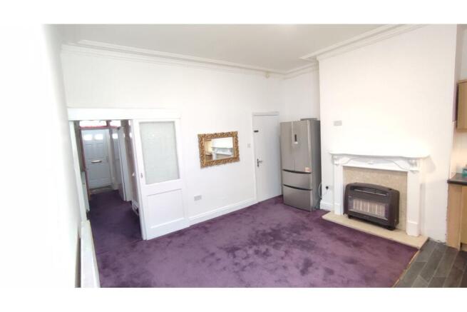 4 bed Terraced for sale Image 4