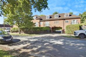 6, Vicarage House, Ludwick Way, Welwyn Garden City AL7 3QE