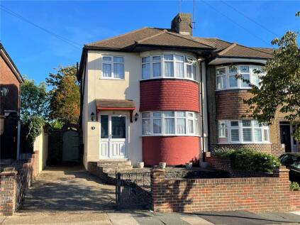 Brockley Crescent, Coliier Row, RM5