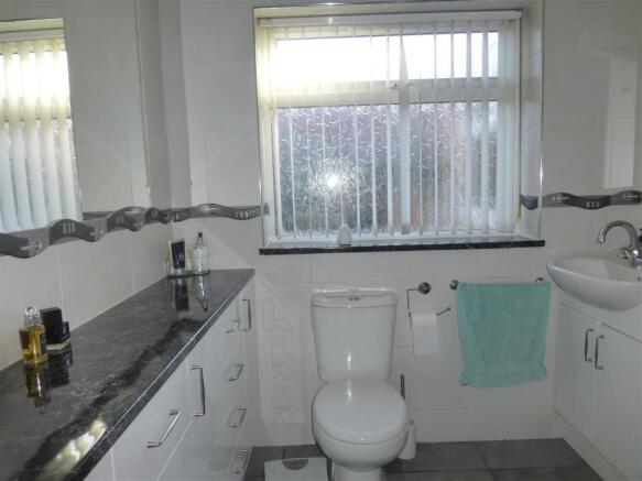 36Oakbath.JPG