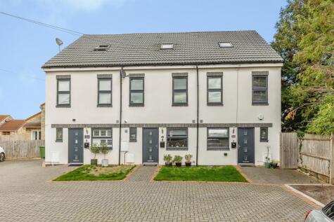 London Road, Warmley, Bristol