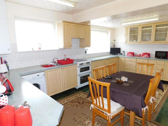Kitchen 2