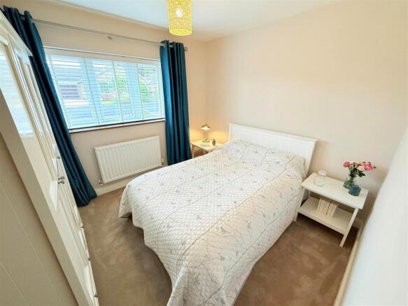 BEDROOM 2
