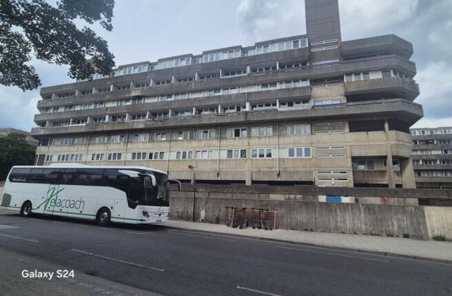 Flat 177 Wyndham Court, Commercial Road, Southampton, Hampshire, SO15 1GU photo 4
