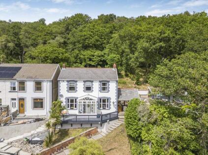 Pontneathvaughan Road, Glynneath, Neath, SA11 5NS