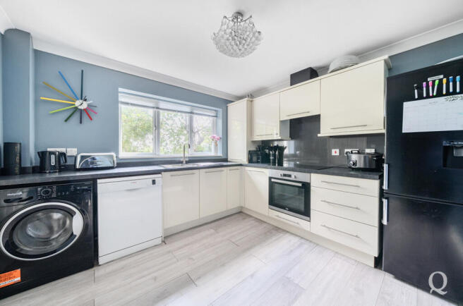 3686d46f-1a5e-40b...