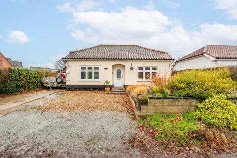 Neatishead Road, Horning