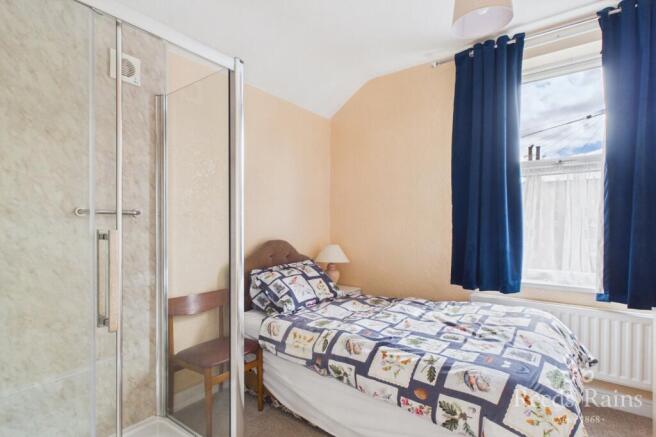 3 bed Terraced for sale Image 8