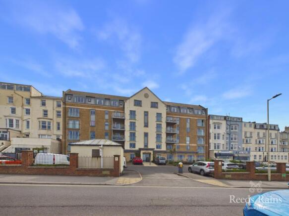 1 bed Apartment for sale Image 12