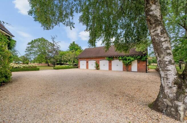 Garage/Annexe