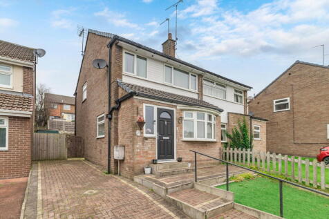 Higher Lomax Lane, Summit