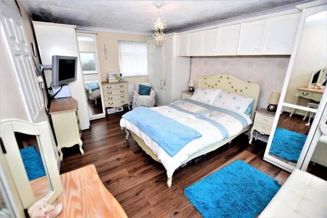 Bedroom One.jpg