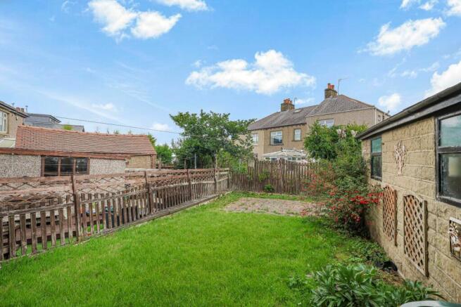 3 bed Semi-Detached for sale Image 9