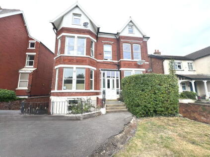 Knowsley Road, Southport, PR9 0HN