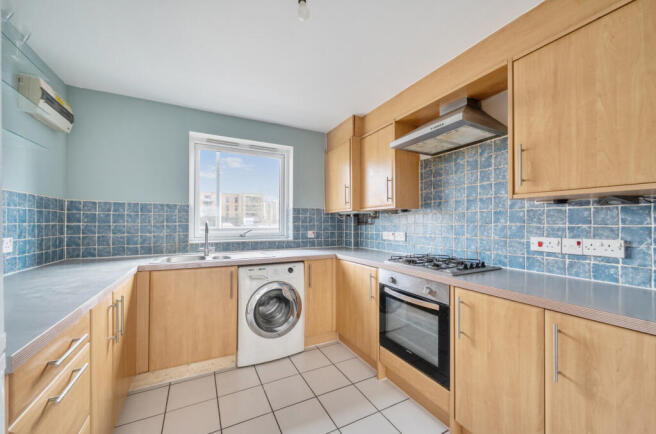 1401145-22-696a3a...