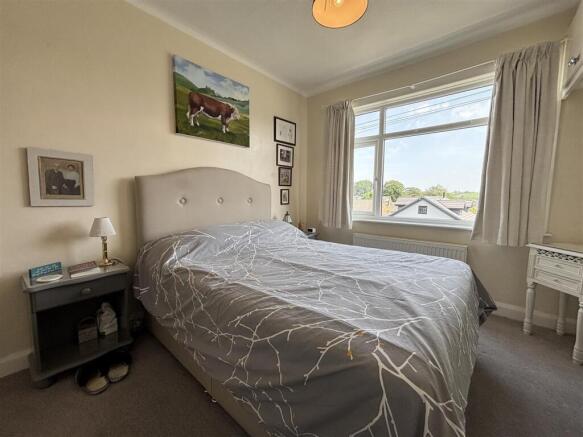 Coach Road, Hove Edge, Brighouse HD6 photo 4