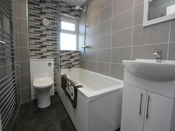 Bathroom WC Shower