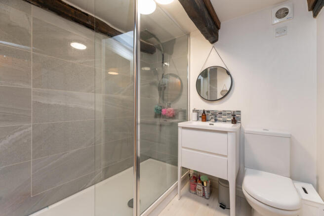 2 bed Terraced for sale Image 10