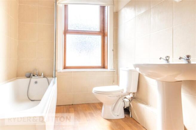 2 bed Terraced for sale Image 9