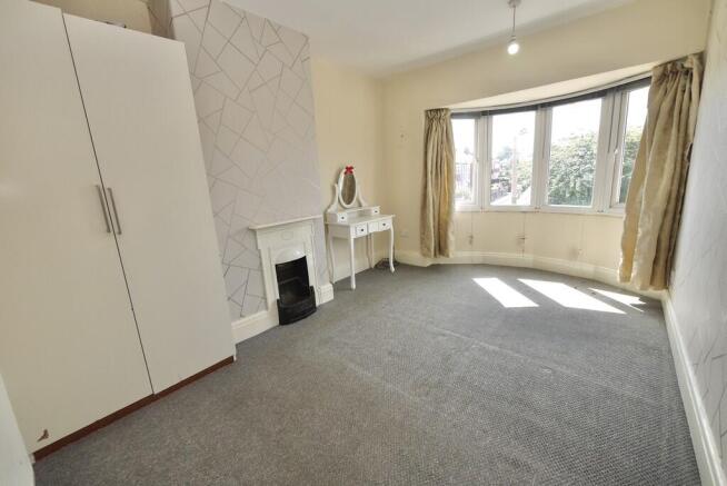 3 bed Semi-Detached for sale Image 9