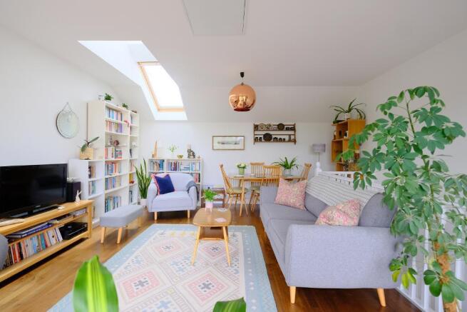 Pretty sun-filled sitting room