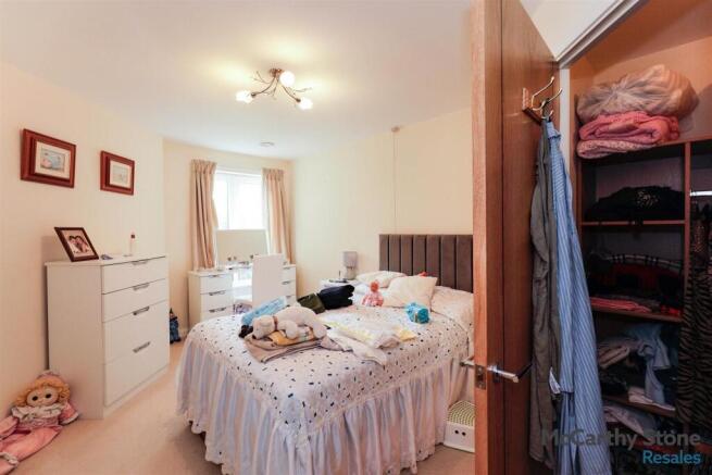 1 bed Apartment for sale Image 6