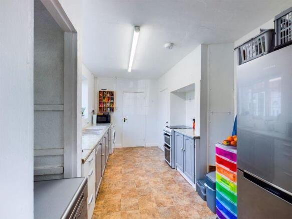Kitchen other angle 
