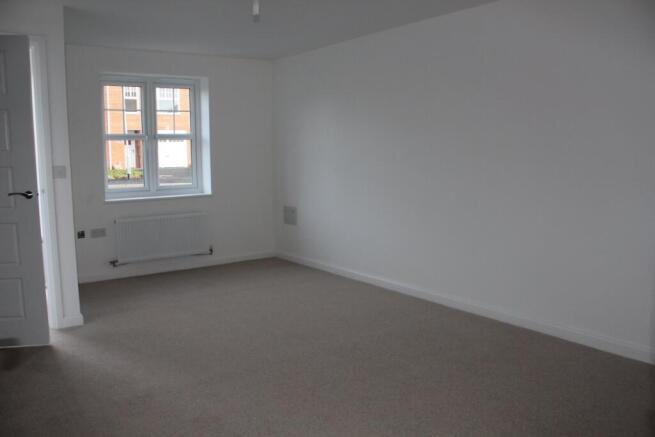 61703108_4JI10QIF878