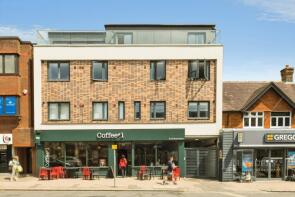Flat 4, The Bank Building, South Road, Haywards Heath RH16 4LA