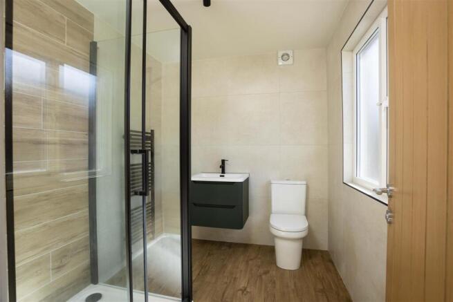 3 bed Detached for sale Image 6