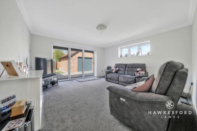 Barton Hill Drive, Minster on Sea - Lounge