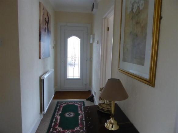 RECEPTION HALLWAY