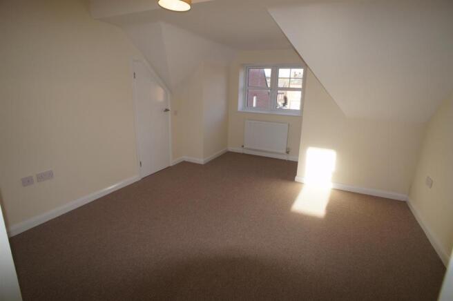 Master Bedroom.JPG
