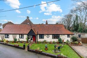 8, Lenacre Lane, Dover CT16 3HL