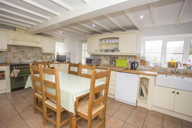 Kitchen/Breakfast